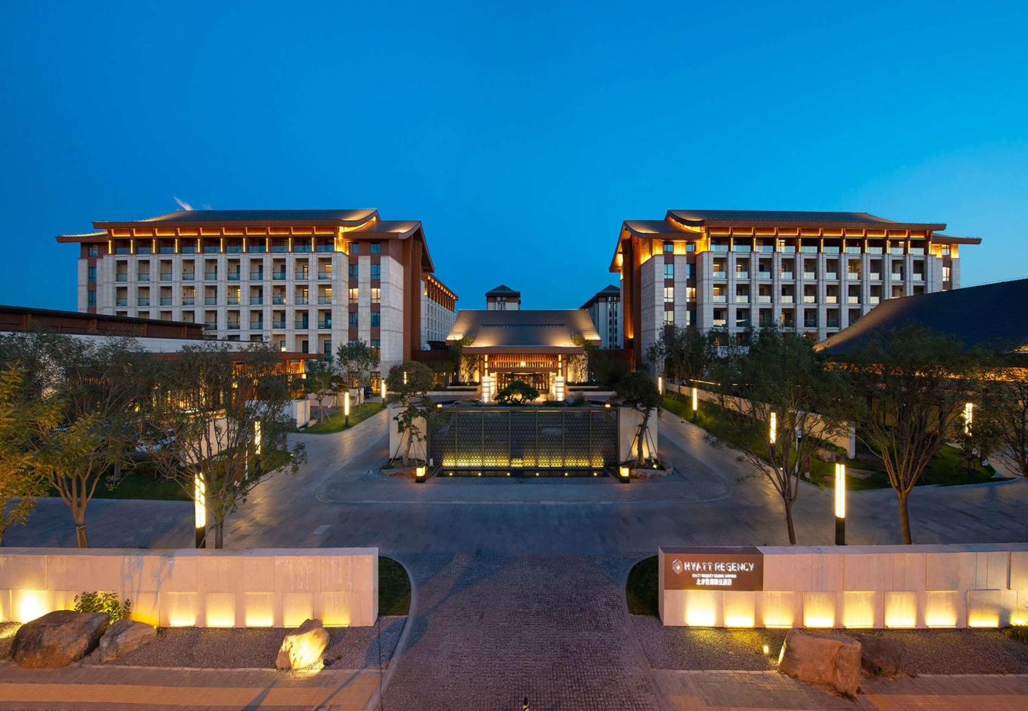 Отель Hyatt Regency Beijing Shiyuan Yanqing Экстерьер фото